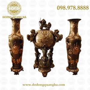 Đỉnh bóng 1m5 đồng đỏ khảm bạc, khảm 1 chữ vàng Đỉnh bóng 1m5 đồng đỏ khảm bạc, khảm 1 chữ vàng