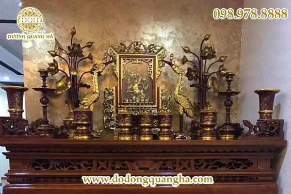 chọn hướng bàn thờ như thế nào cho hợp phong thủy?