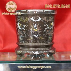 Bát hương đồng đỏ khảm ngũ sắc Bát hương đồng đỏ khảm ngũ sắc