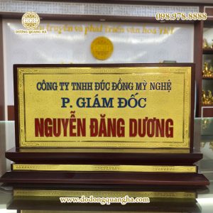 Biển chức danh Biển chức danh